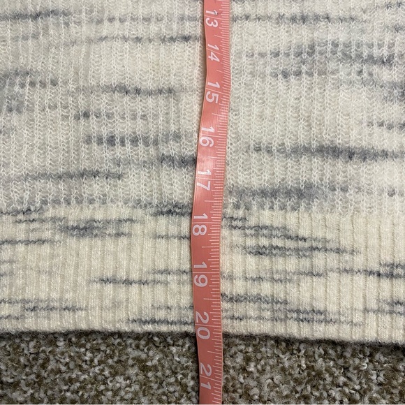 Everlane The Oversized Alpaca Crew - Picture 13 of 13